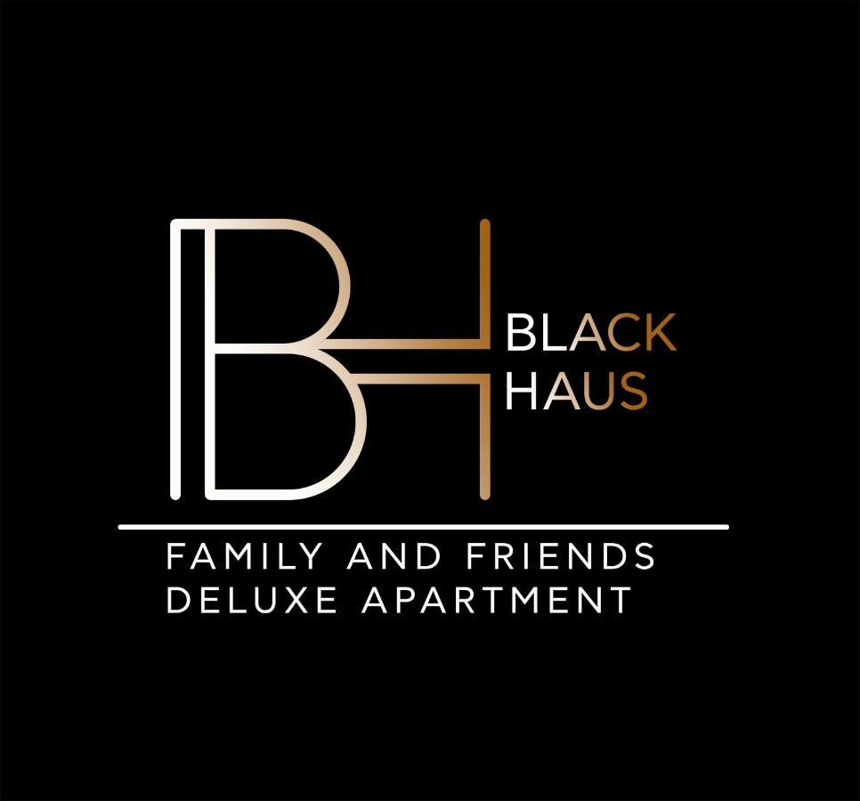 Blackhaus Family And Friends Deluxe Apartment Салоники Экстерьер фото
